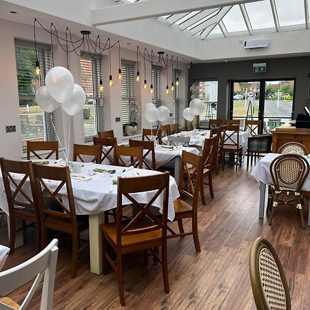 The Maypole At Wellow โอลเลอร์ตัน ภายนอก รูปภาพ