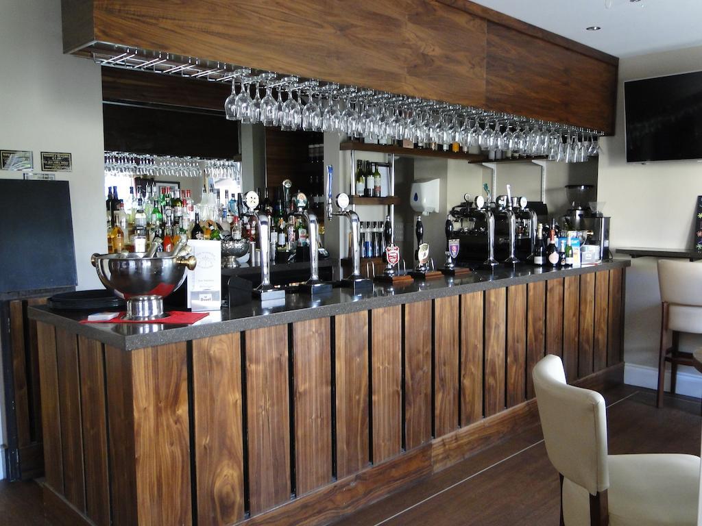 The Maypole At Wellow โอลเลอร์ตัน ภายนอก รูปภาพ